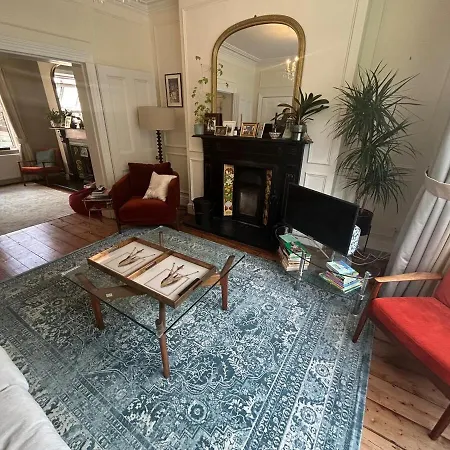Apartment Elegant Seaside 3 Bedroom