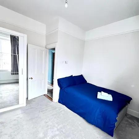 Apartmán Elegant Seaside 3 Bedroom